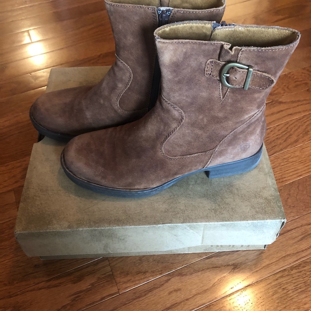 Brown Suede Born Boots - Picture 3 of 6